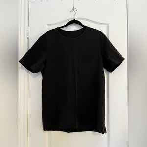 Lululemon thick t-shirt